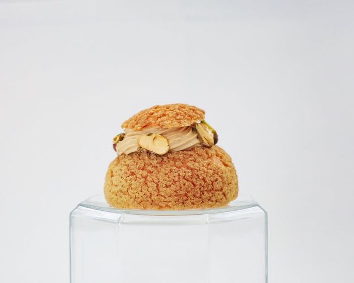 Choux pistácia – malina