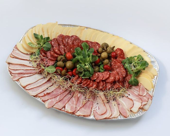 Obložená misa slovenská
