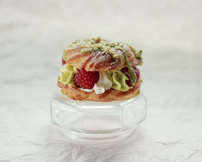 Paris-Brest malina, pistácia, vanilka